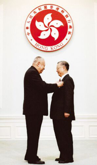 叶裕彬名誉会长获香港特区政府颁授荣誉勋章